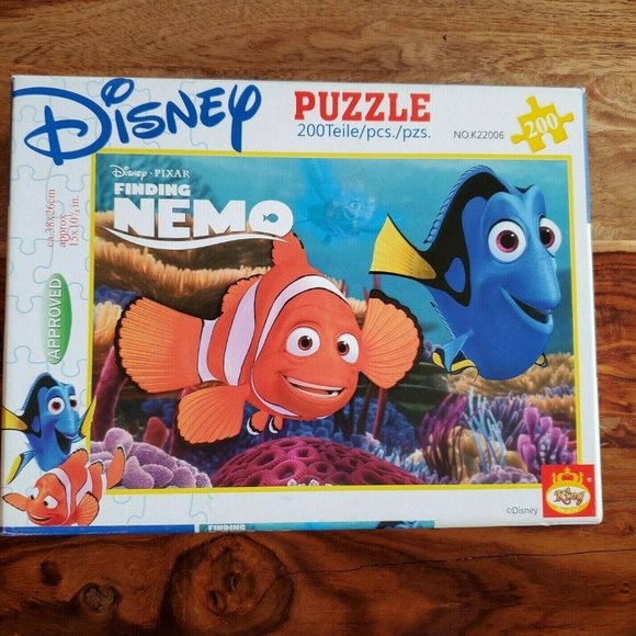 Disney Pixar "Finding Nemo" 200 Piece Jigsaw Puzzle # K22006 Complete - Picture 3 of 7